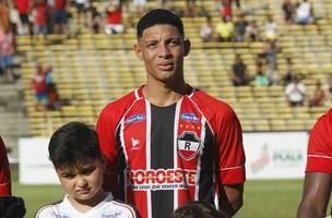 "O atacante Edrean está de volta ao Galo" - River Ac Oficial (Foto: Reprodução/riveracoficial)
