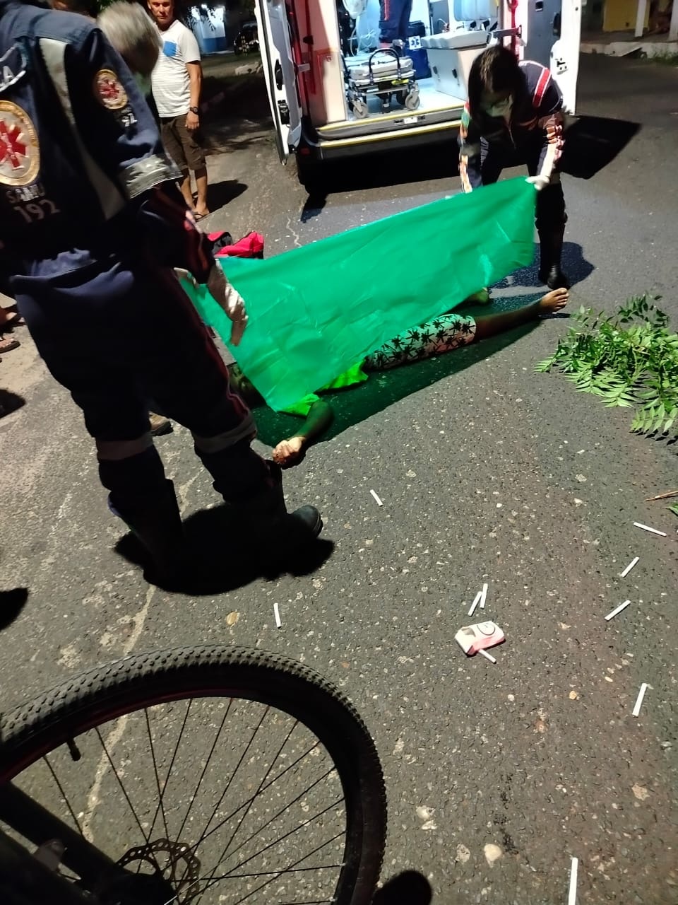 O incidente ocorreu durante a madrugada deste domingo (2)