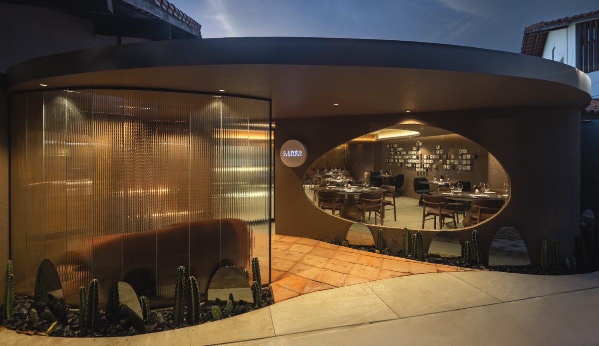 Restaurante Cinco Sentidos, por Denise Almeida