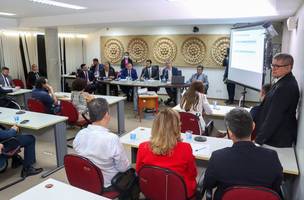 Reunião sobre a LDO de 2025 (Foto: MP-PI)