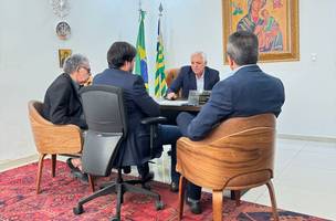Themístocles Filho em reunição com direção da Equatorial Energia do Piauí (Foto: Governo do Piauí)