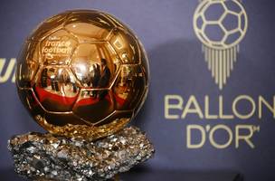 Troféu da Bola de Ouro (Foto: Reprodução)