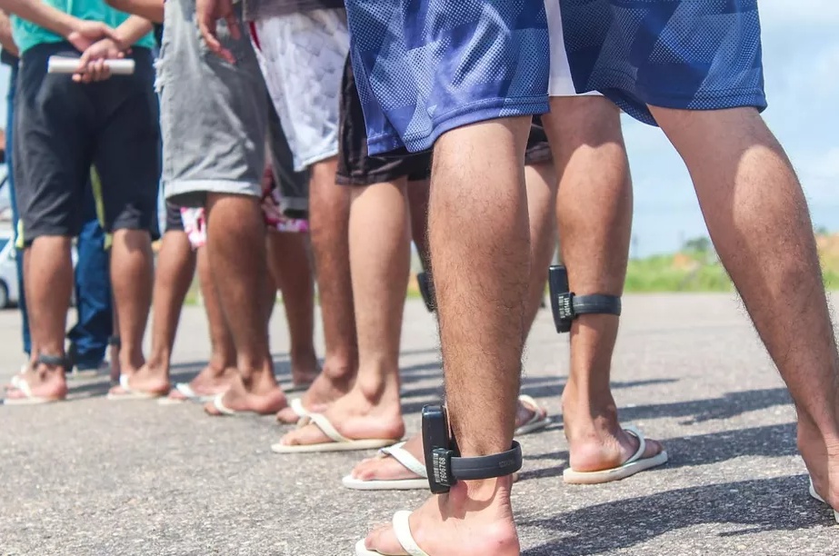 Advocacia Geral do Senado afirma que nova legislação não viola direitos constitucionais e refuta alegações de inconstitucionalidade feitas por partidos e entidades.