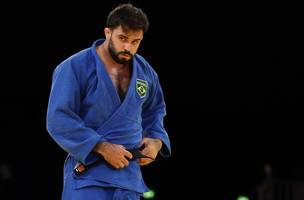 Arbitragem controversa deixa judoca brasileiro sem medalha na categoria até 90kg (Foto: Reprodução/FAP)
