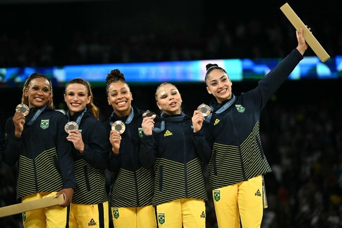 bronze na ginástica artística