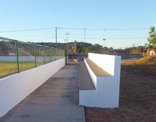 Campo de futebol society.