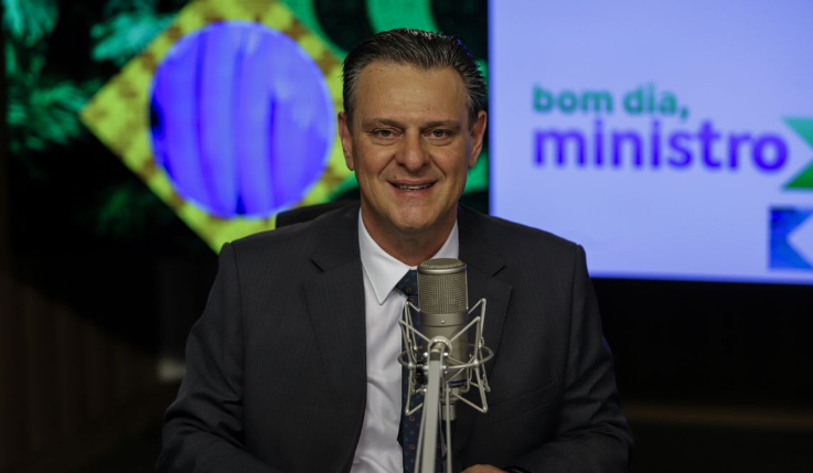 Carlos Fávaro.