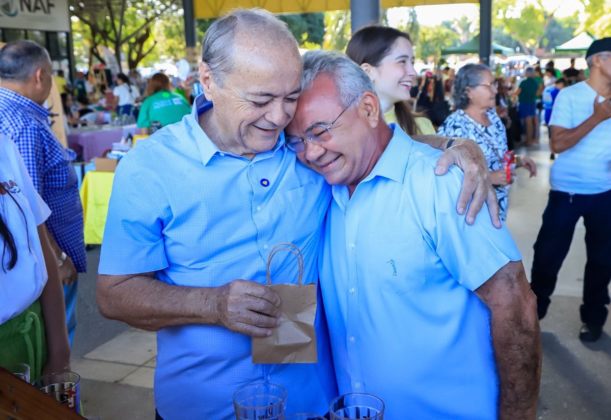 Silvio Mendes na Feirinha Verde.