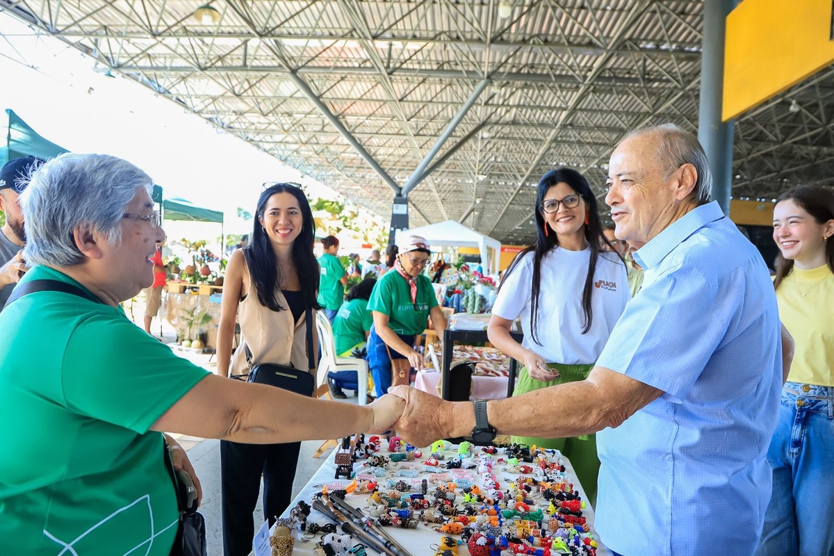 Silvio Mendes na Feirinha Verde.