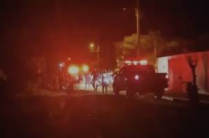 Vítima foi morta em frente à sua residência (Foto: Reprodução)