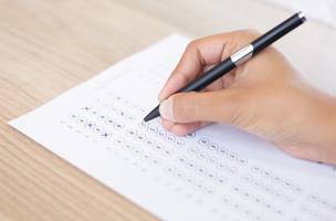 Candidatos têm até o fim do dia para submeter recursos; resultados finais serão divulgados em outubro. (imagem ilustrativa) (Foto: Reprodução/katemangostar/Freepik)