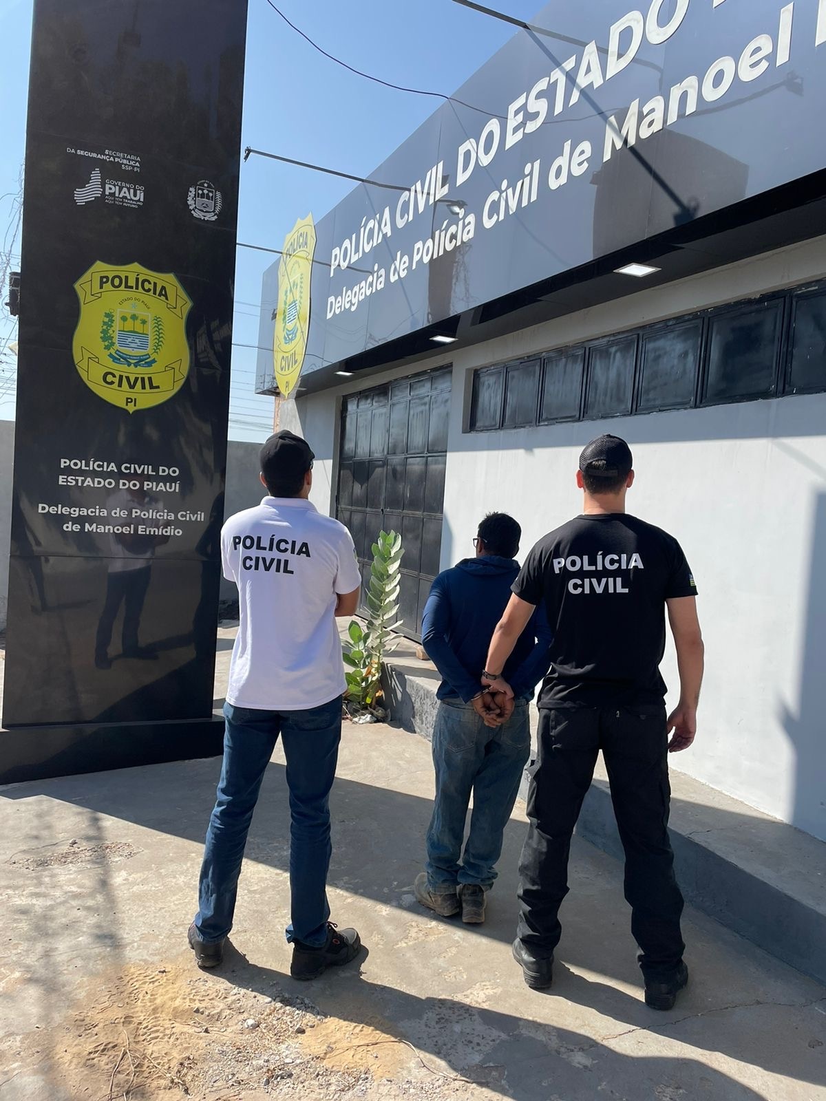 Cinco prisões foram realizadas até o momento