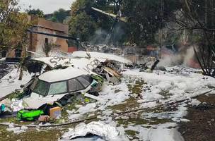 Destroços do avião da Voepass (Foto: Reprodução/Secretaria de Segurança de São Paulo/Divulgação)