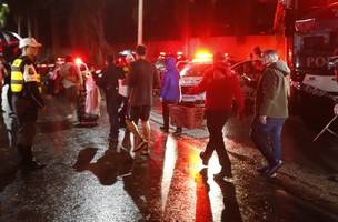 Equipes trabalham incansavelmente na identificação das vítimas; Luto oficial de três dias foi decretado. (Foto: Reprodução/Paulo Pinto/Agência Brasil)