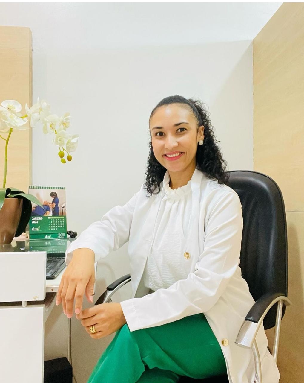 Ioná Vaz de Sousa - psicóloga da Clínica DMI