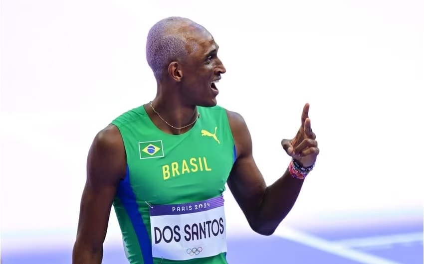 Isaquias Queiroz compete em busca de mais uma medalha para o Brasil