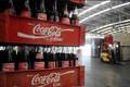 Vazamento em fábrica da Coca-Cola no Ceará leva governo a suspender produção