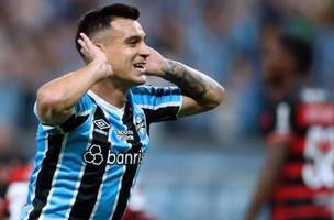 Cristaldo abriu o placar para o Grêmio contra o Flamengo• Divulgação/Brasileirão (Foto: • Divulgação/Brasileirão)