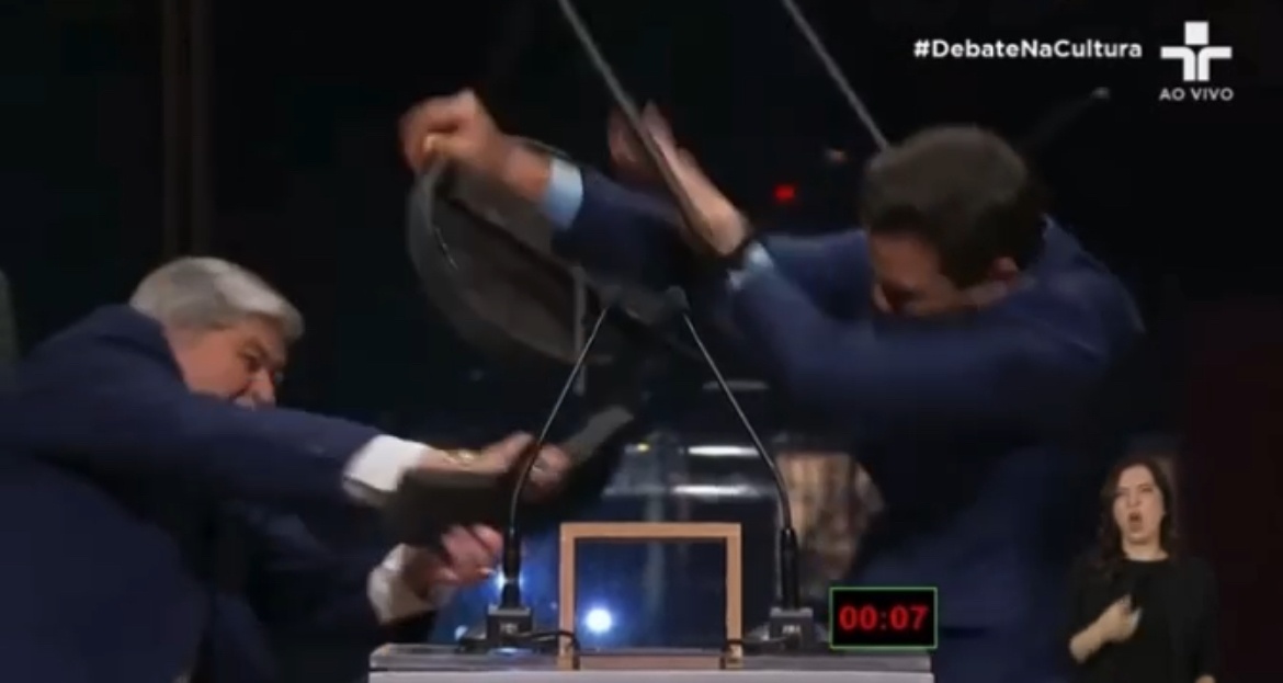 Datena agrediu Pablo Marçal com uma cadeira após provocações do candidato