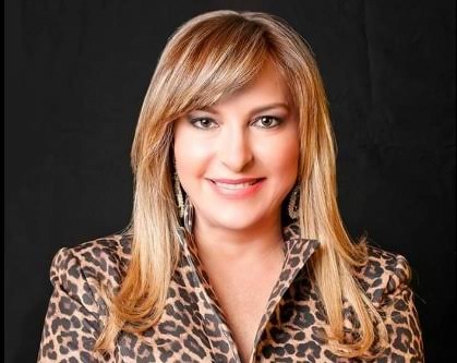 Dina Magalhães está magoada com o que os agentes públicos os fizeram com a verba dos artistas