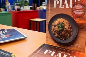 Estande do Piauí encanta visitantes com pratos típicos e lançamento de livro de receitas. (Foto: Reprodução/Governo do Piauí)