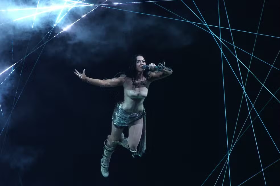 Katy Perry faz performance poderosa no VMAs 2024