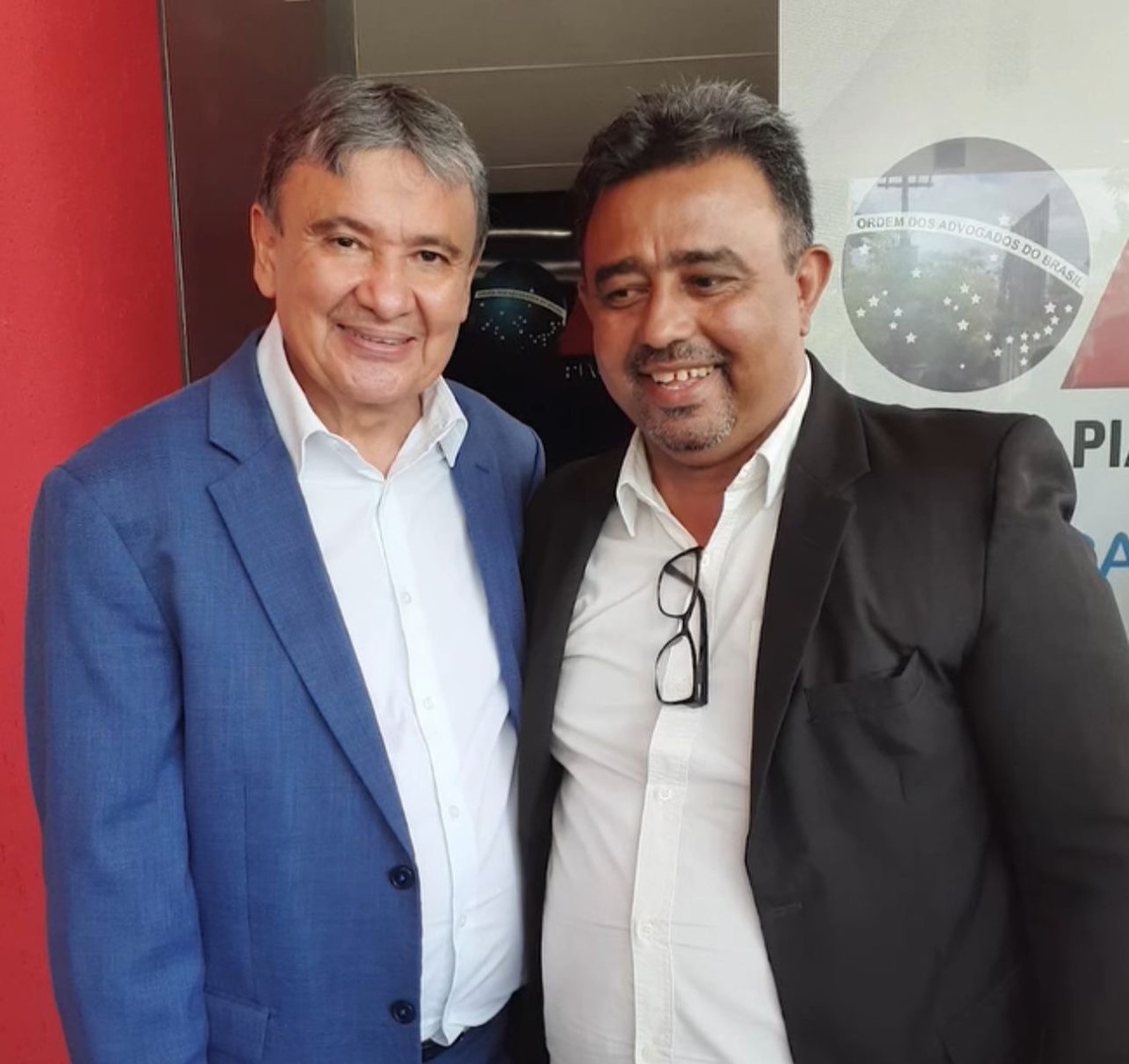 Me diz com quem andas…olha aí o homem dos milhões com o ministro Wellington Dias