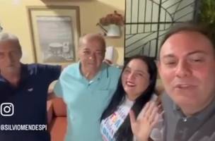 Ravena, seu pai na hora de aderir a Silvio Mendes e Jeova Alencar (Foto: Reprodução)