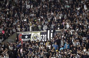 Torcida do Botafogo no Morumbis em jogo contra o São Paulo pelo Brasileirão (Foto: Vítor Silva/Botafogo)
