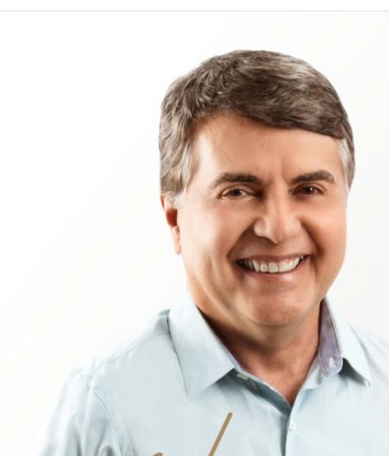 Boquinha remunerada para o ex-prefeito João Luis.