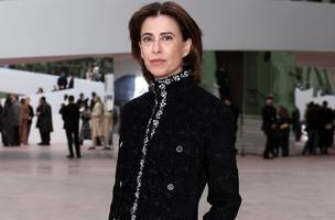 Fernanda Torres na Semana de Moda de Paris• Pascal Le Segretain/Getty Images (Foto: • Pascal Le Segretain/Getty Images)