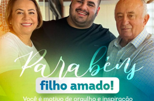 José Victor ao lado do pai, Júlio Cesar e da mãe, Jussara Lima (Foto: Reprodução/Redes Sociais)