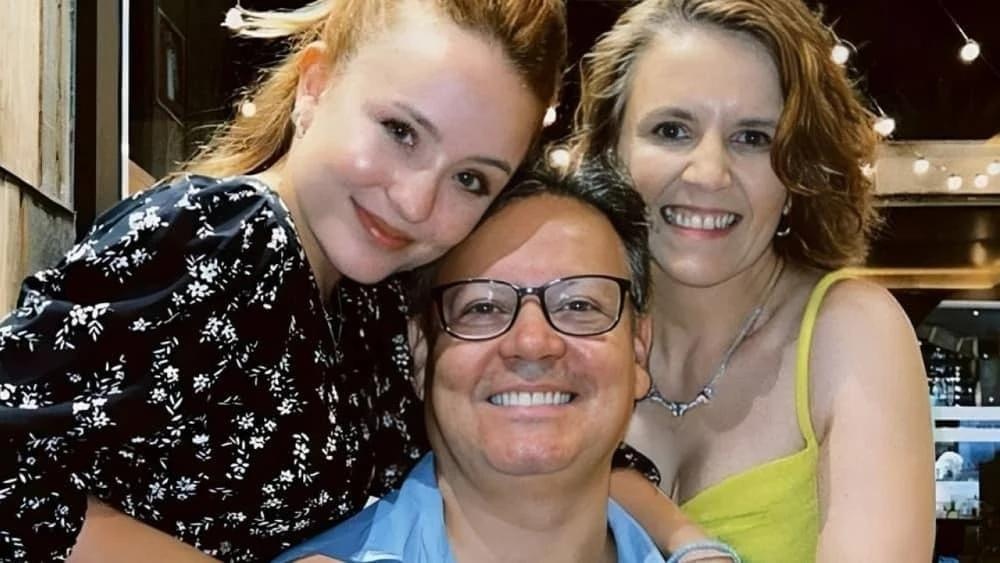 Larissa Manoela e família.