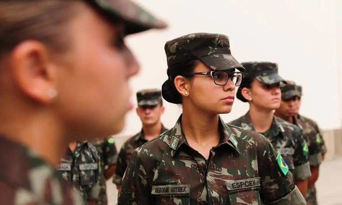 Serviço Militar Feminino