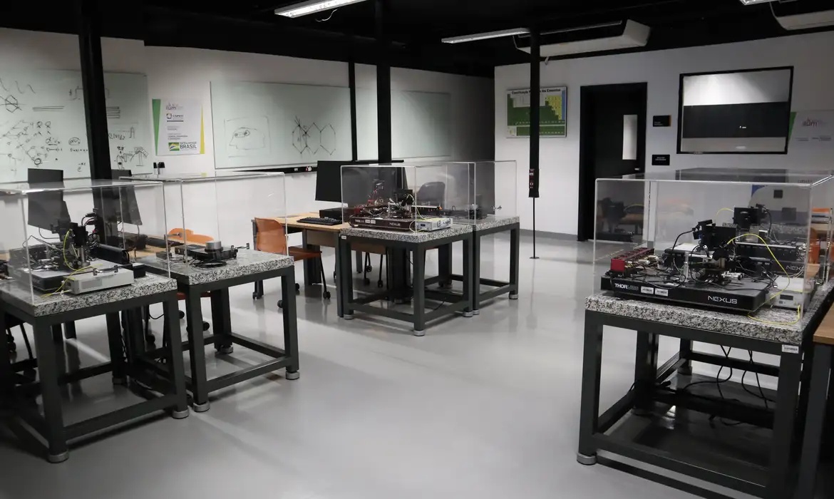 Tecnologia deve elevar empregos