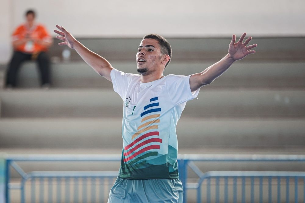 Vice-campeão do Campeonato Brasileiro de Futsal Escolar, Kerllon Emanoel.