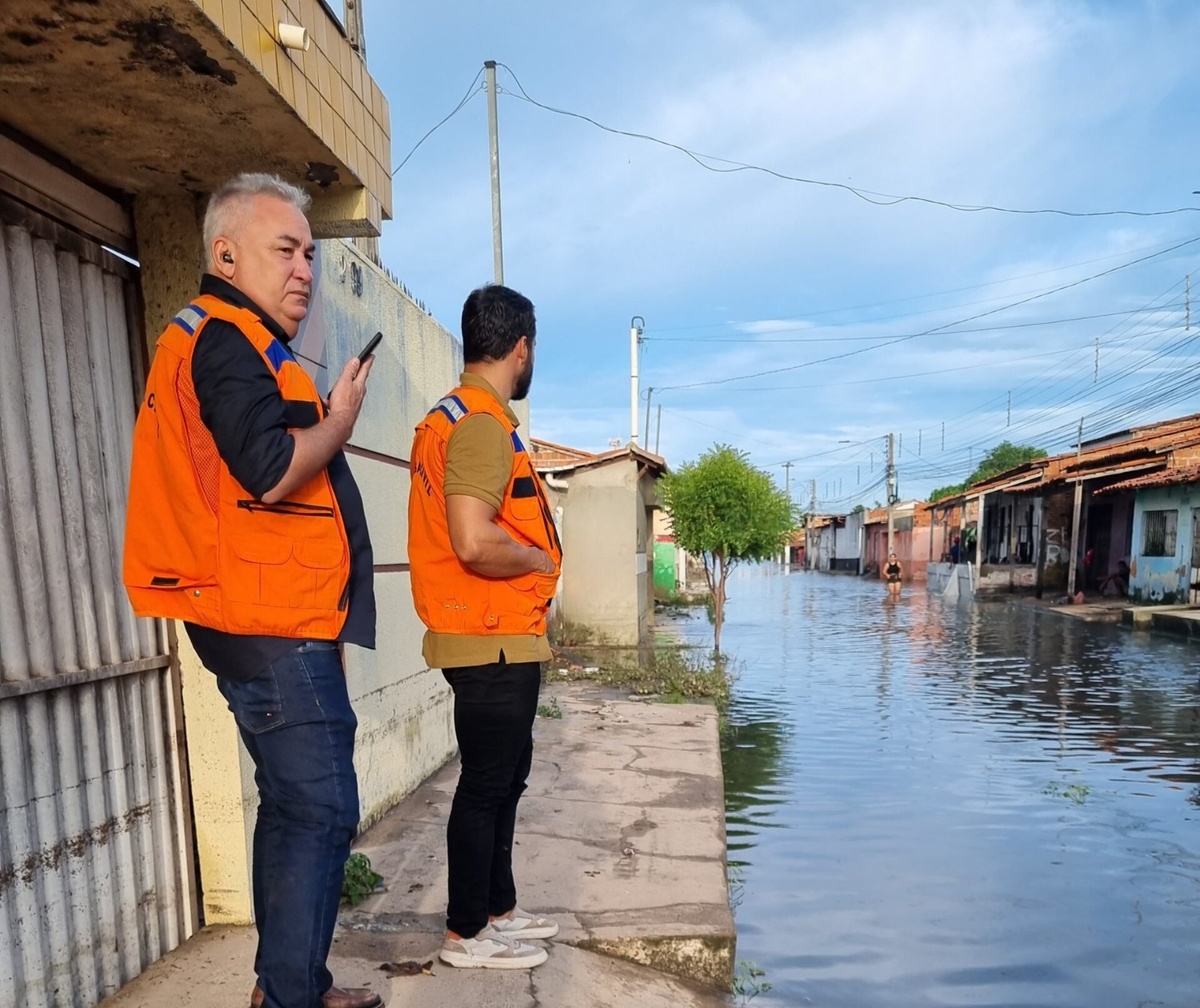 Obra de drenagem em Parnaíba