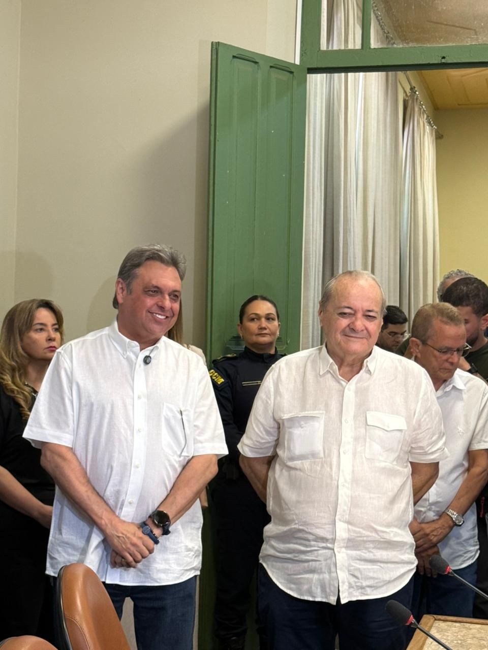 O agora secretário de articulação institucional, Júlio Arcoverde e o Prefeito Silvio Mendes