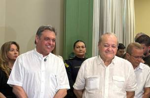 O agora secretário de articulação institucional, Júlio Arcoverde e o Prefeito Silvio Mendes (Foto: Divulgação)