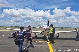 Avião com 51 kg de ouro ilegal foi apreendido (Foto: Divulgação)