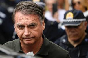 Bolsonaro passa por novo procedimento após persistência de crises de soluços (Foto: REUTERS/Mateus Bonomi)