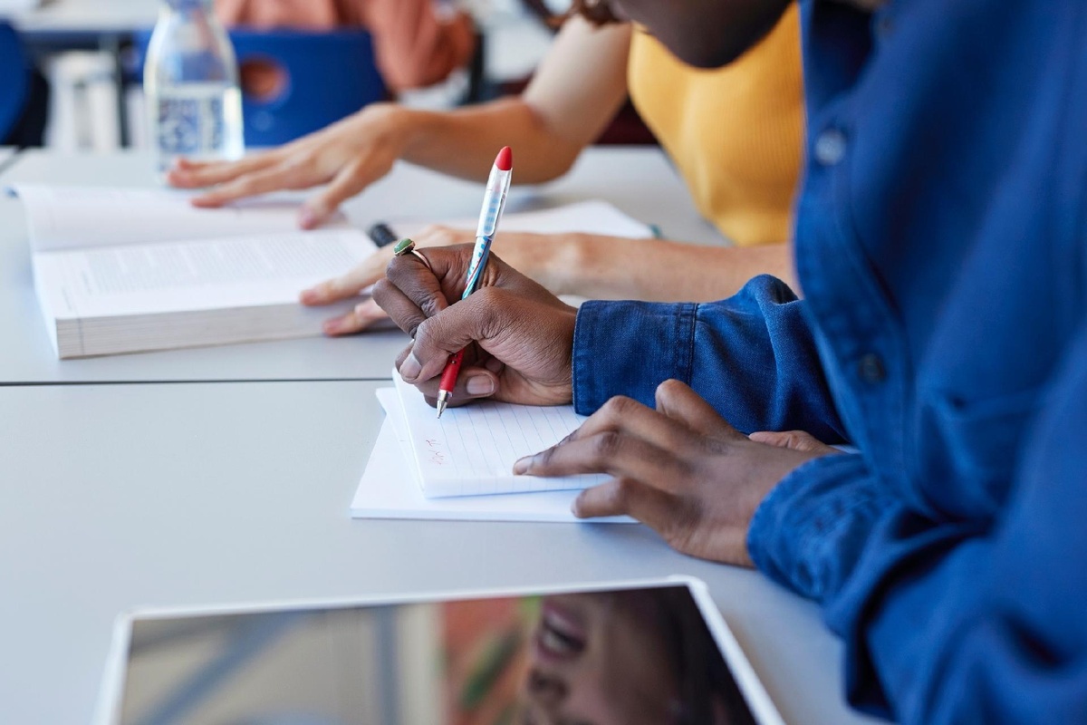 Câmara de Teresina aprova cota racial de 20% em concursos municipais