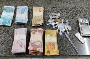 Itens apreendidos. (Foto: PMPI/Folha do Delta)