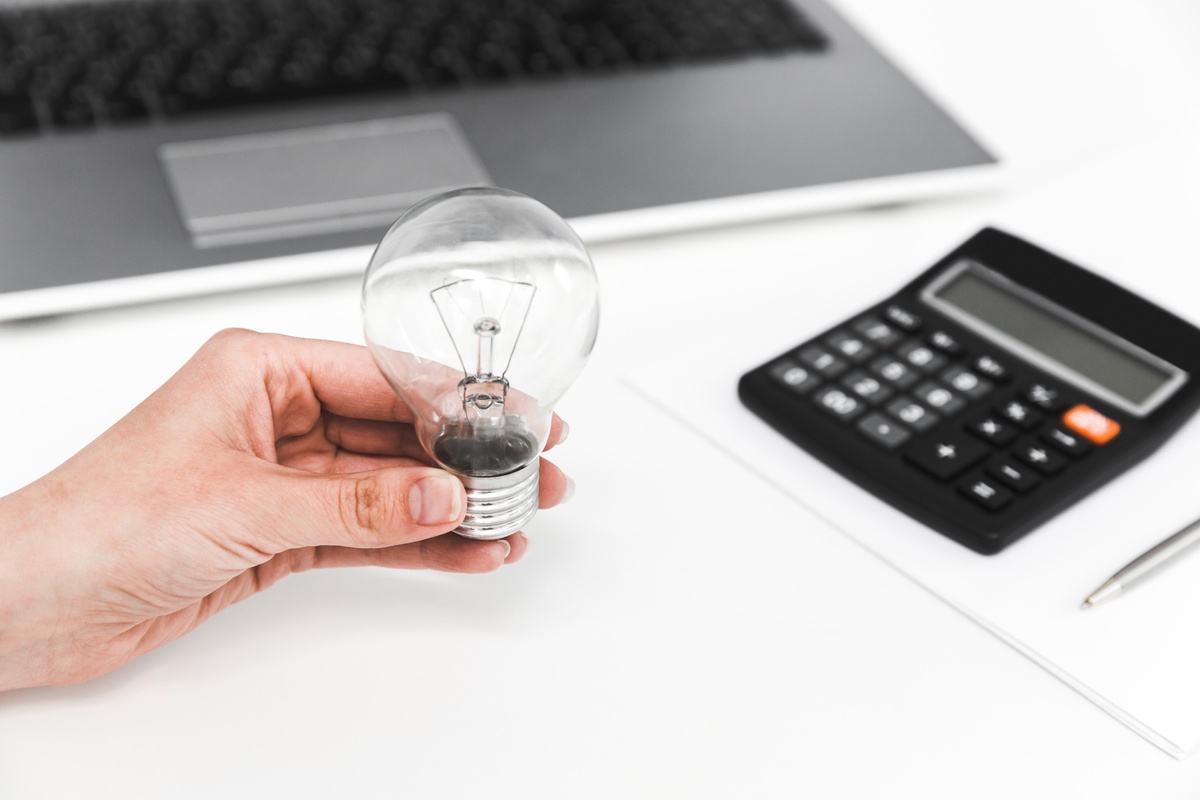 Otimização de energia em ambientes corporativos