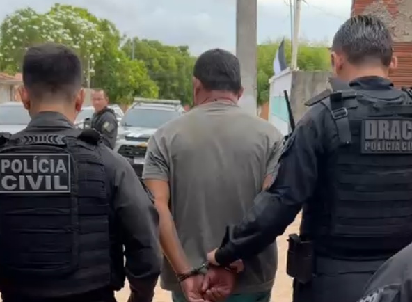 Suspeito de homicídio e ameaças contra policiais é preso no litoral