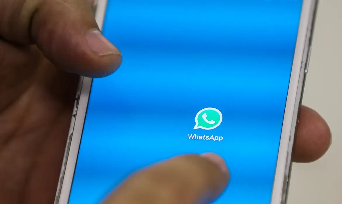 Agora pelo WhatsApp