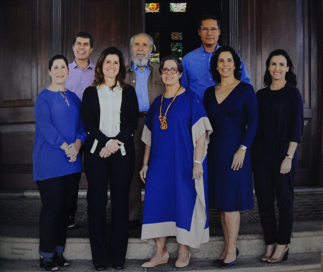 Cornélio Brennand e a família.