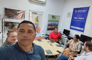 Francisco Júnior e assessores da ministra (Foto: Reprodução)