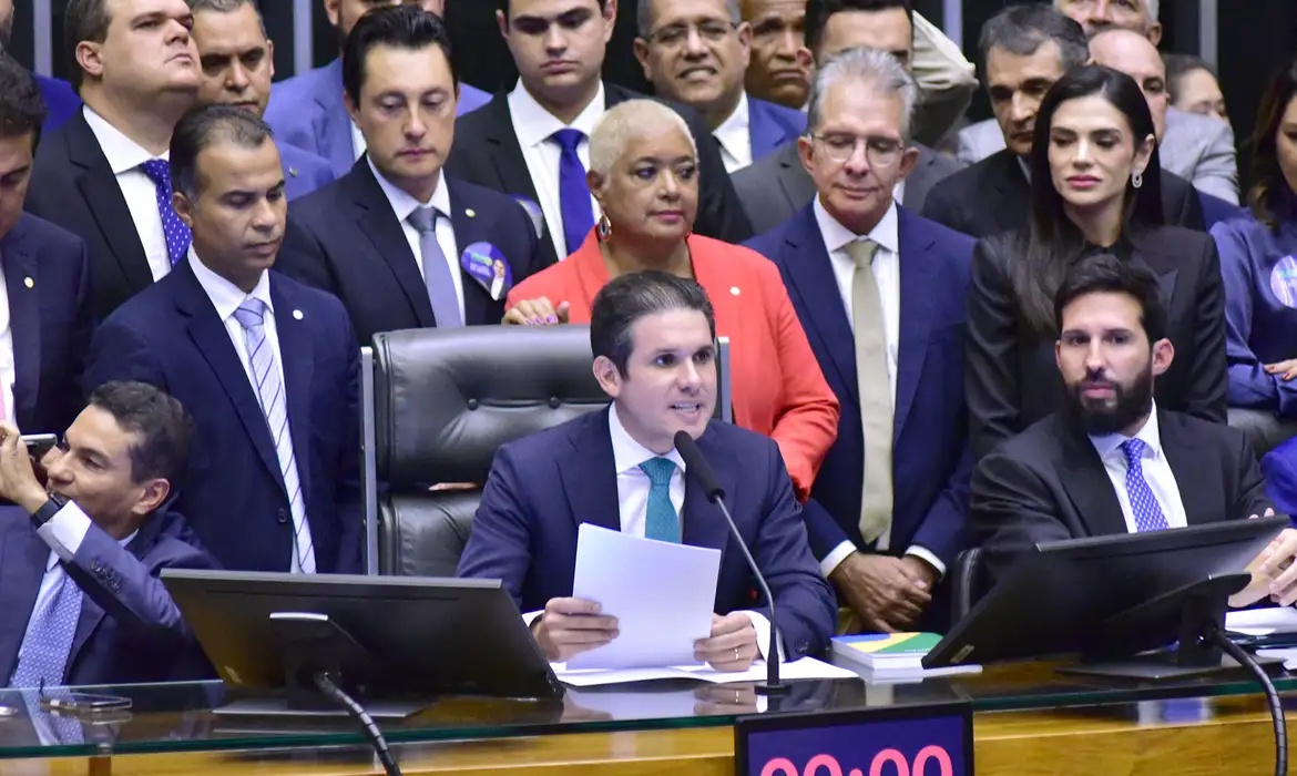 "O povo quer emprego"