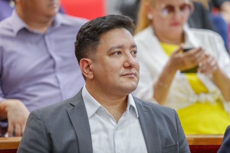 Zé Neto: o apelo de empresários e entidades do Turismo para ele ficar no cargo